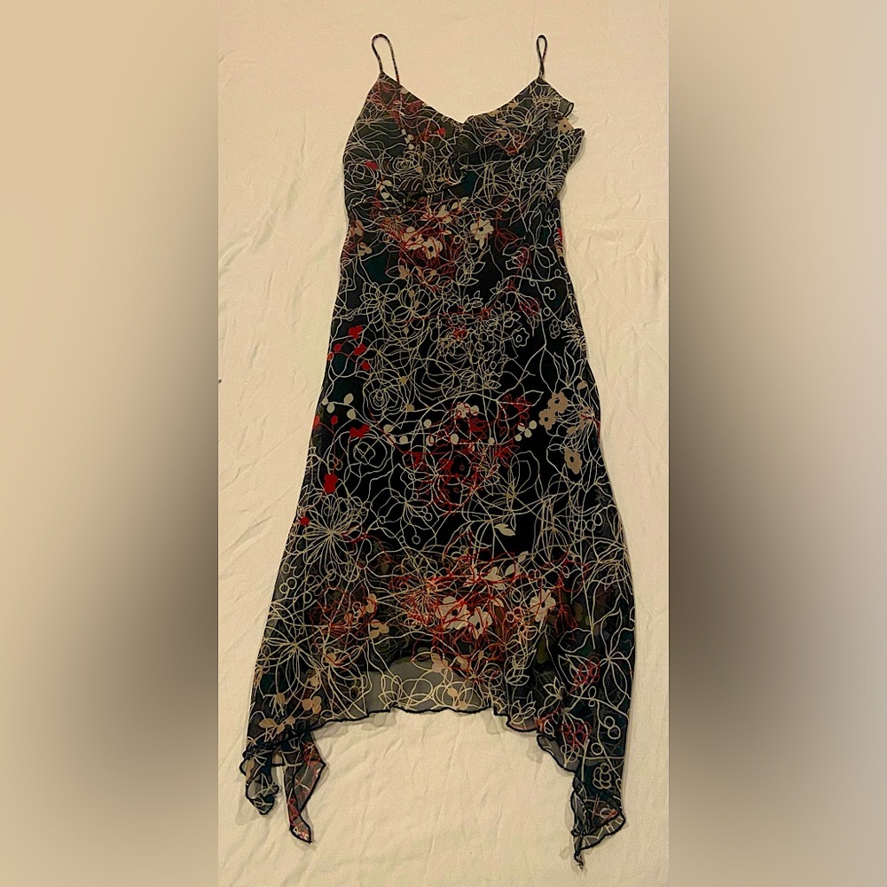 Black and red patterned dress